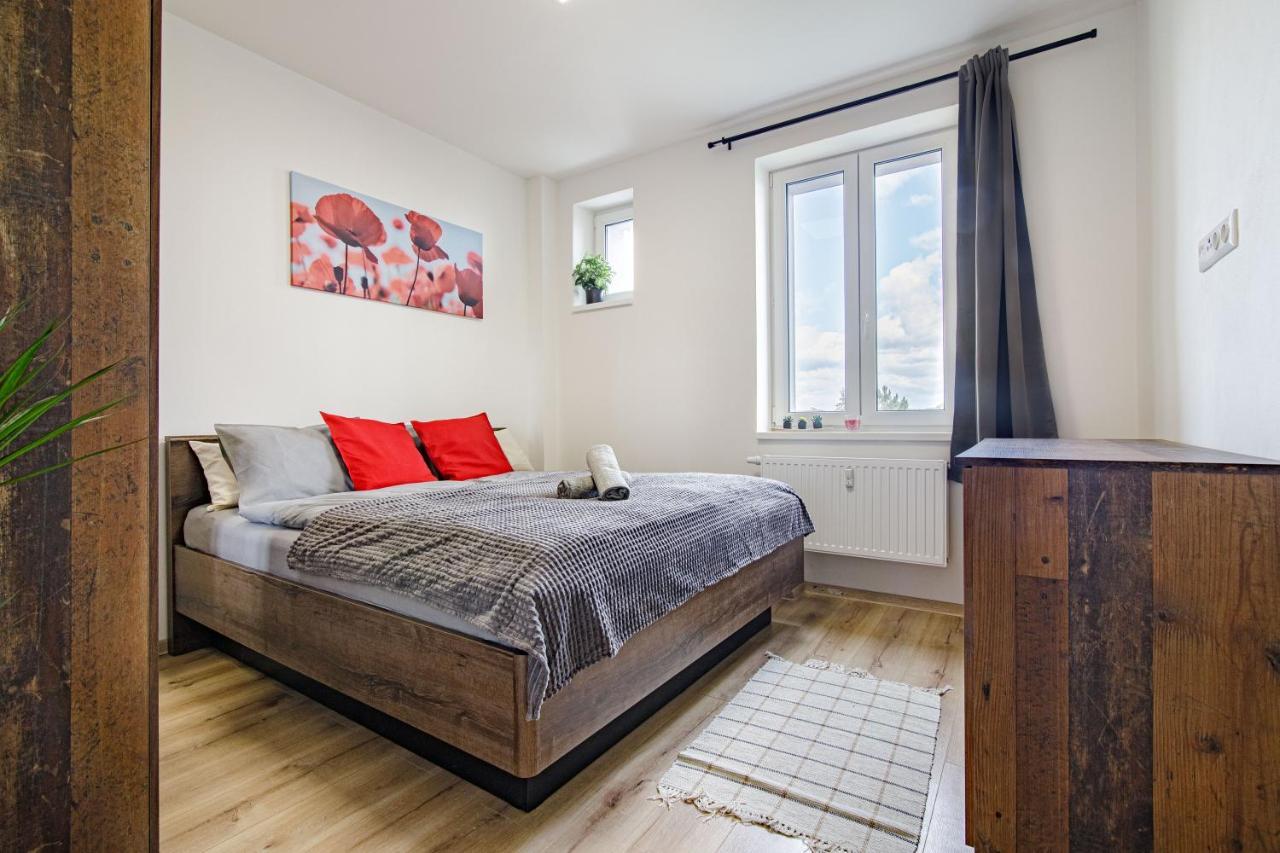 Apartment Hotel Stud Mb Ostrava Exteriör bild